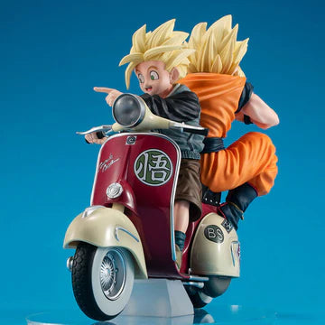 Desktop Real McCoy EX & Bike Dragon Ball Z Son Gohan SSJ & Son Goku SSJ