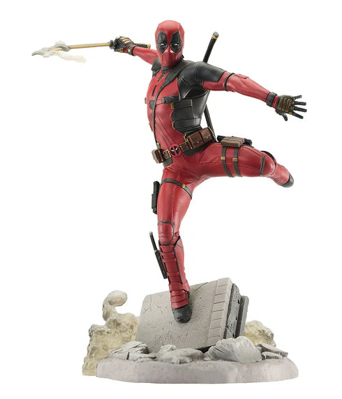 Deadpool & Wolverine Gallery Deadpool PVC Statue