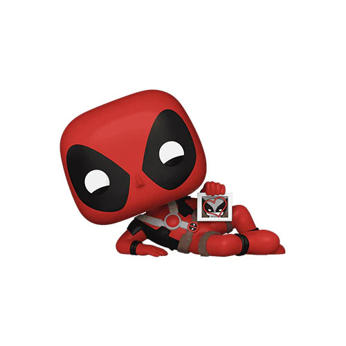 Pop! Marvel Deadpool Deadpool w/Hearts Wolverine Photo International Exclusive