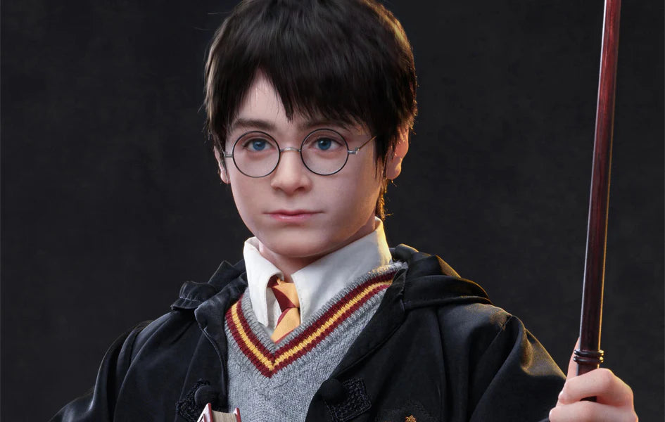 Harry Potter 1/3 Scale Statue