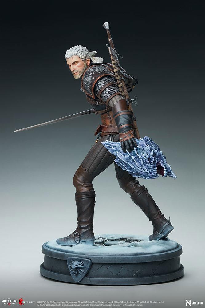 The Witcher 3: Wild Hunt Statue Geralt 42 cm