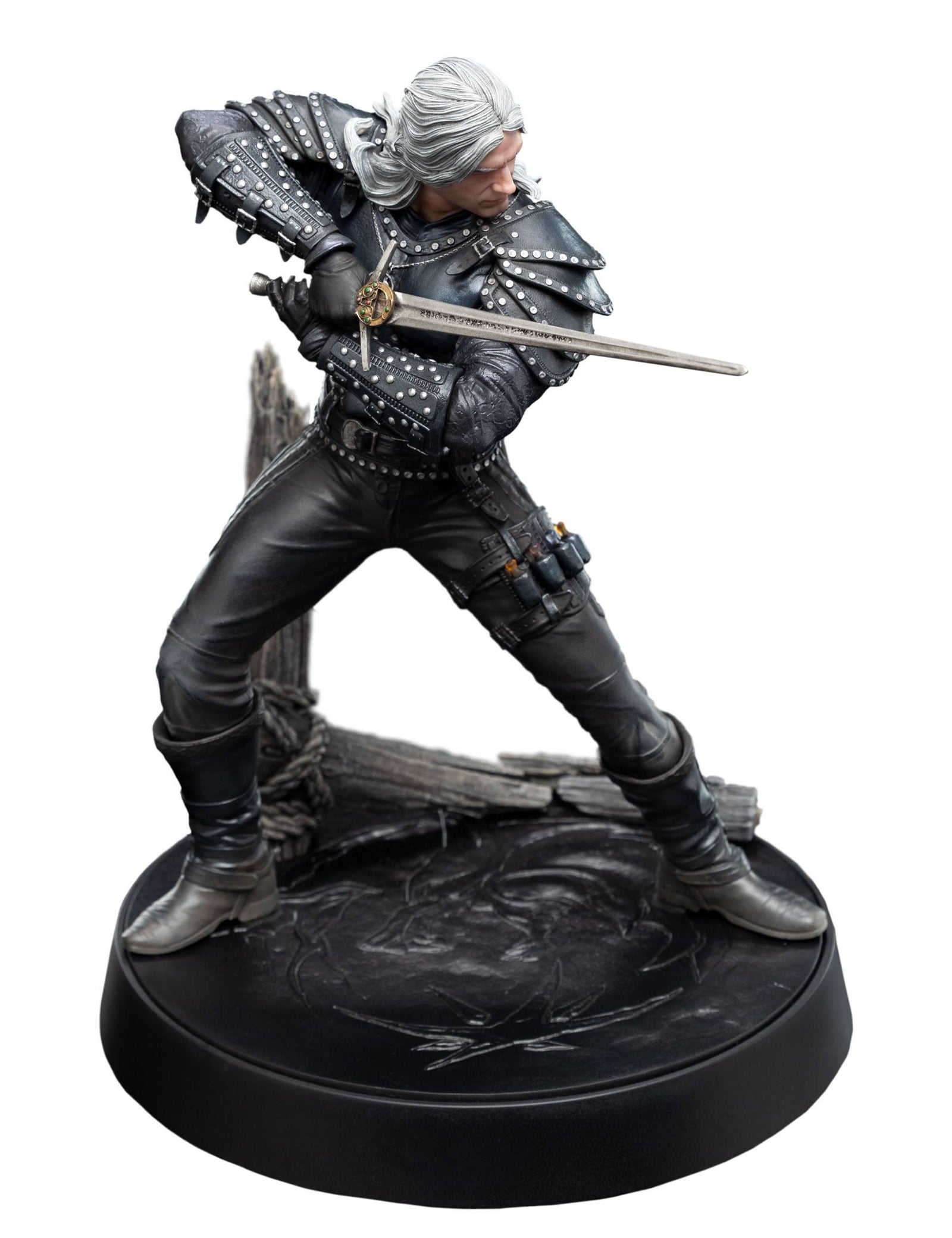 The Witcher Figures of Fandom PVC Statue Geralt of Rivia 24 cm